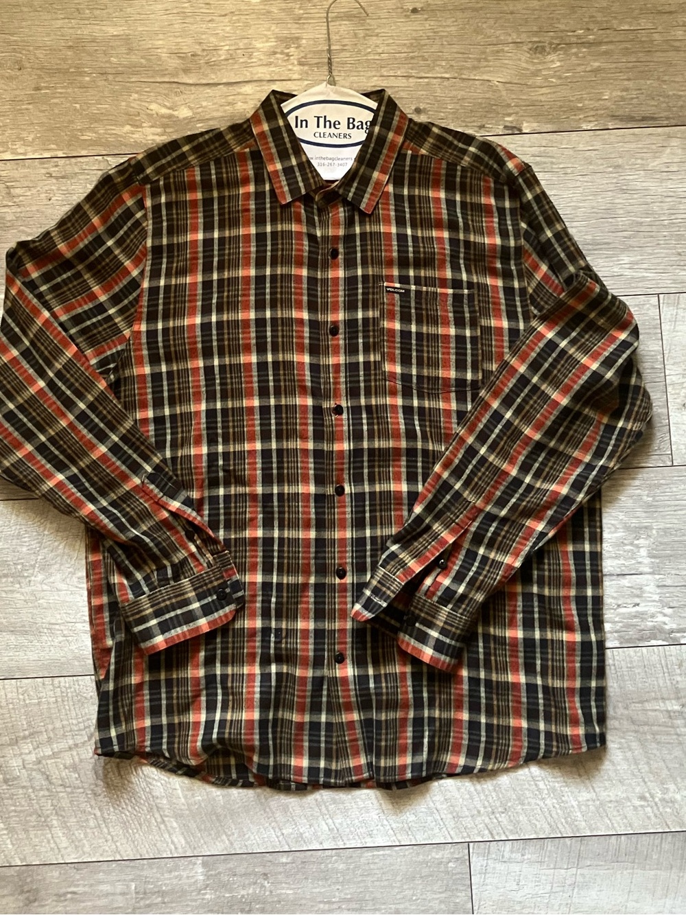 Volcom classic plaid flannel shirt